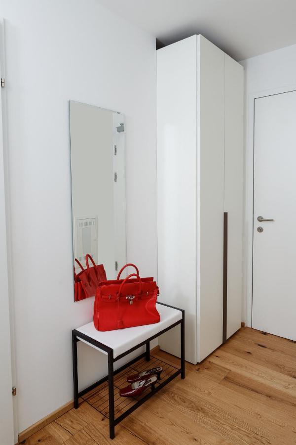 Triiiple Suites Level 21 Mit Balkon Und Tiefgarage Vídeň Exteriér fotografie